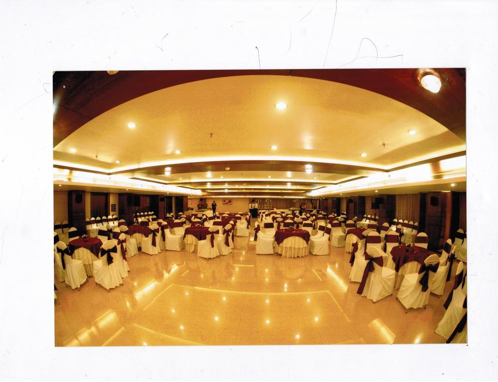 The Ocean Pearl Hotel Mangalore Bagian luar foto